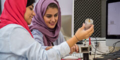 كيف تقترب الأوساط الأكاديمية والصناعية السعودية من الصفوف لدفع الابتكار في مجال الضيافة