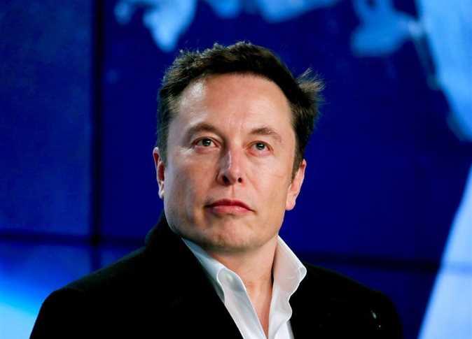 يطلب Elon Musk من شركتين المثول أمام المحكمة للتحقق من مستخدمي Twitter